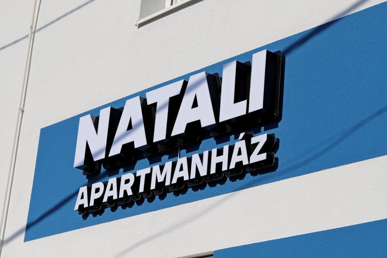 Natali Apartmanhaz 에게르 외부 사진